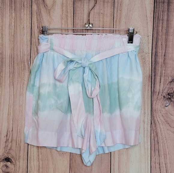 NWT Cloth & Stone Tie Dye Paperbag Waist Shorts in Cotton Candy Pink and Blue - Picture 2 of 9